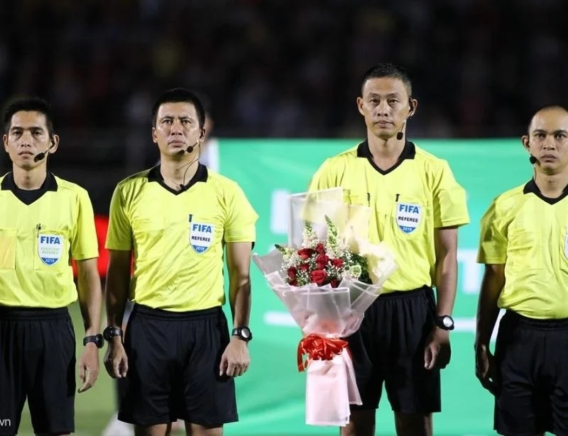 Luật trọng tài bóng đá Luật trọng tài bóng đá