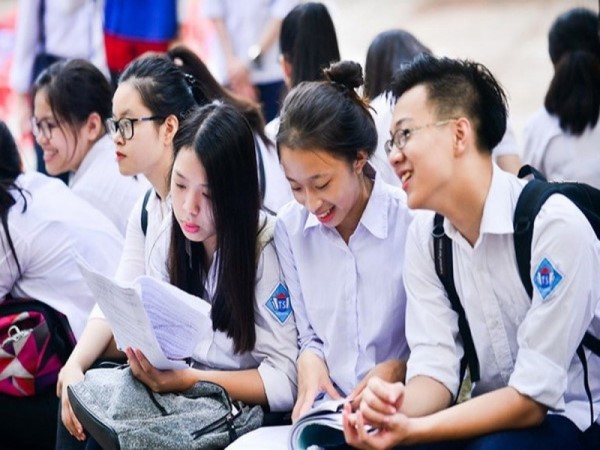 Mơ thấy đi thi thử thách tinh thần hay cơ hội chuyển mình?