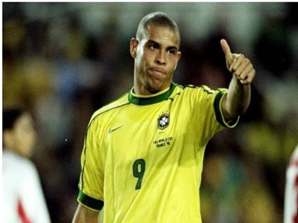 Những ảnh hưởng toàn cầu của các cầu thủ Brazil nổi tiếng